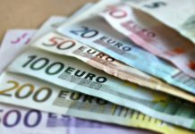 Cuánto cobran los profesionales de la comunicación y el marketing en España