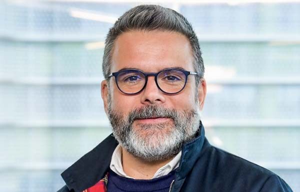César de la Cruz (Dircom de Oracle): «La IA me permite dedicar más tiempo a la estrategia y a cultivar relaciones personales con mis audiencias clave»