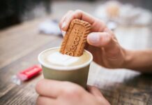 Lotus Bakeries presenta en HIP la nueva imagen de su icónica galleta