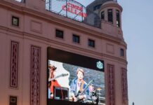 Cines Callao convirtió la Plaza del Callao en un cine de verano para celebrar sus 100 años con Madrid